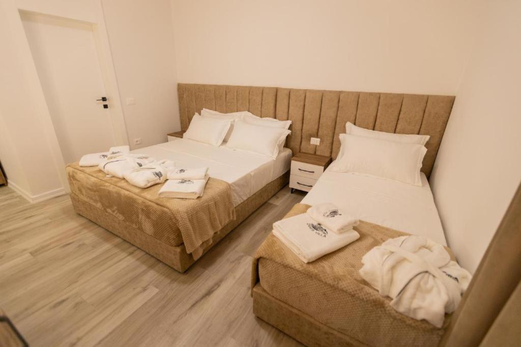 Zani'S Villa Vlorë Habitación foto
